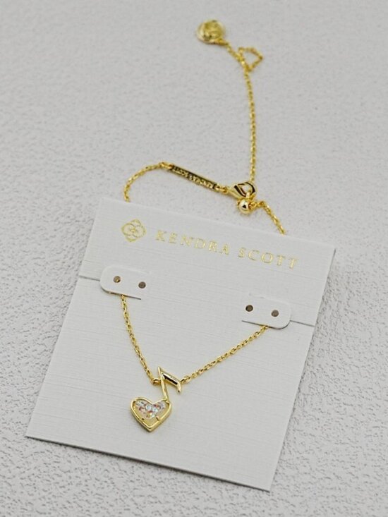 Kendra Scott Heart Necklace - Picture 1 of 1